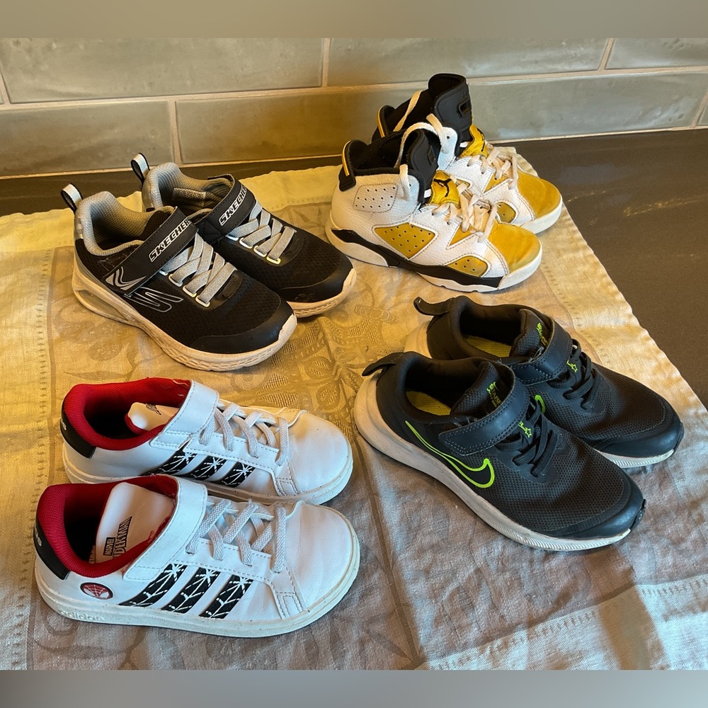 Nike Skechers Adidas size 11 (4 pairs)